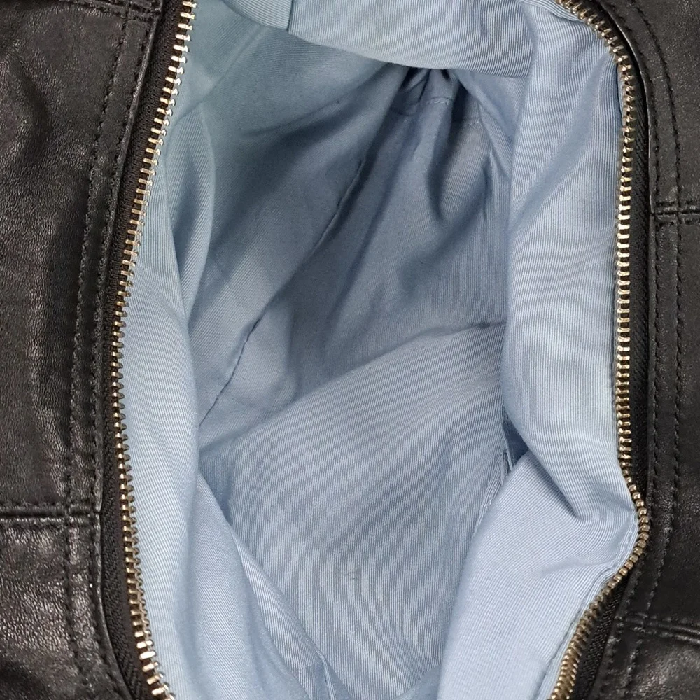 Coach Soho Lynn Hobo Shoulder Bag Y2k - Picture 15 of 16